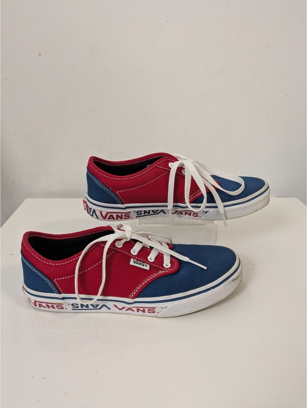 Vans Youth Red Blue Canvas Low Top Sneakers Size 5